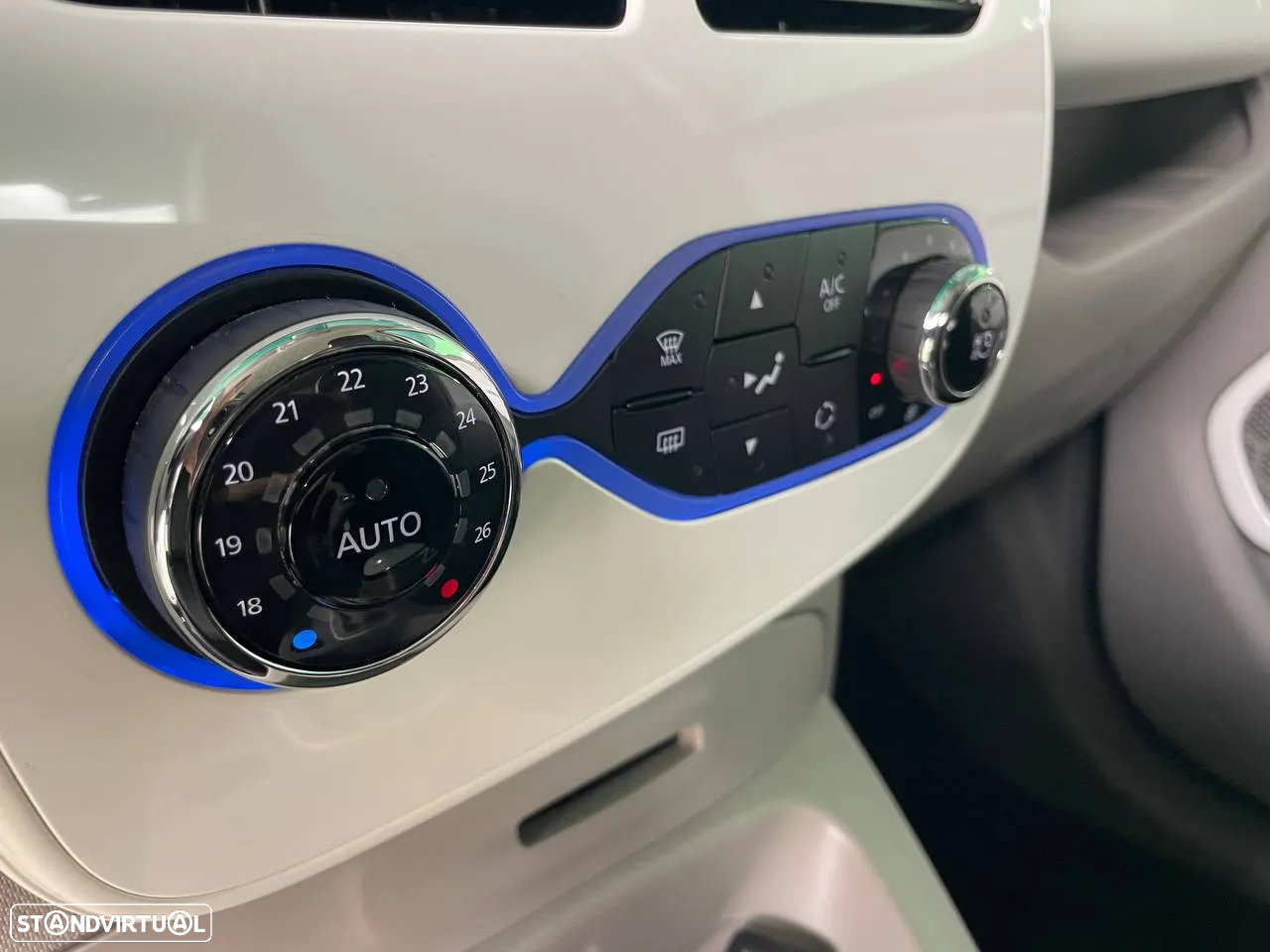 Renault Zoe (c/ Bateria) 22 kwh Life - 15