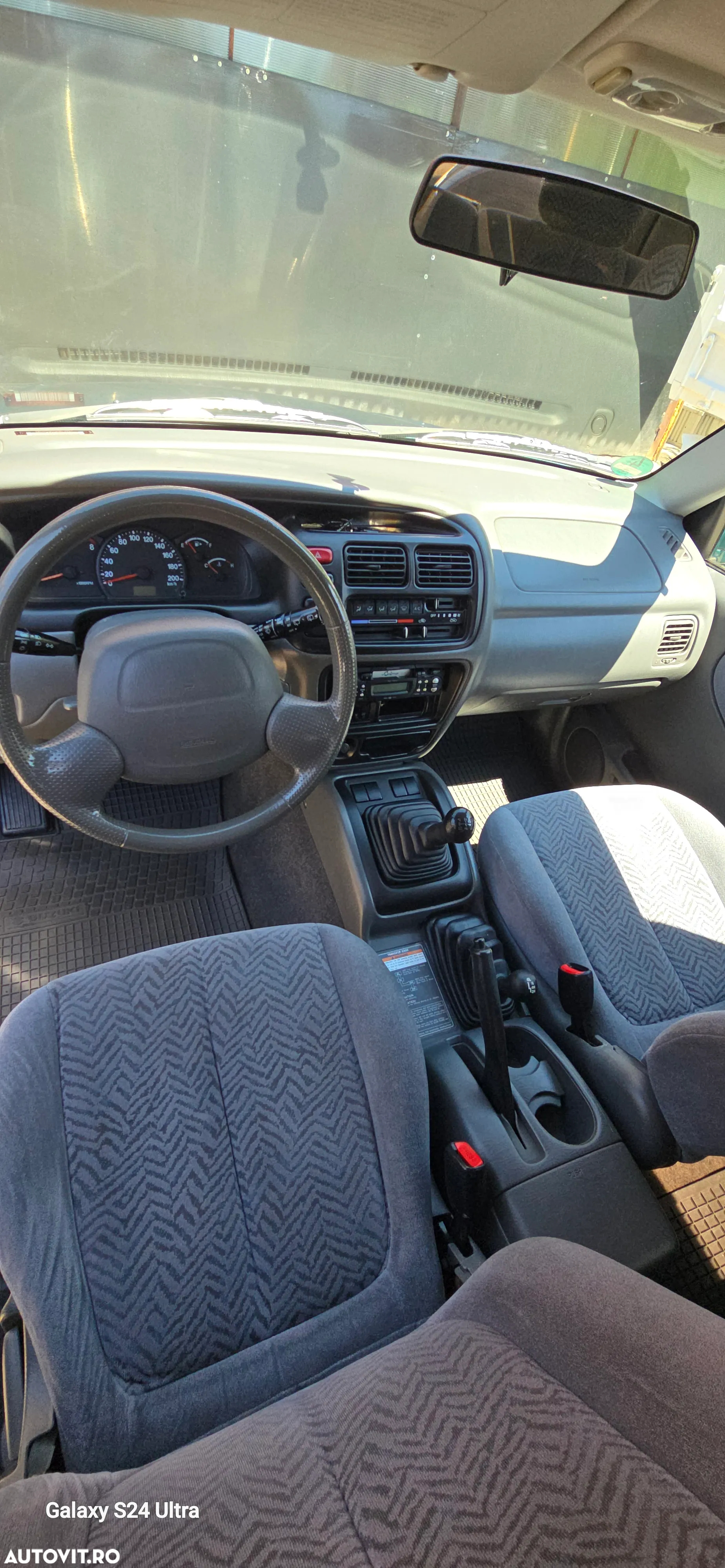 Suzuki Grand Vitara 1.6 Club - 11