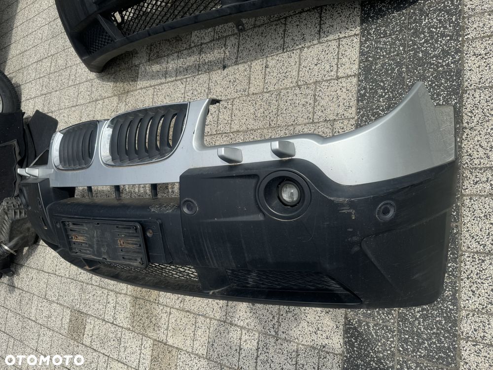 BMW X3 E83 2.0 PRZED LIFT TITANSILBER ZDERZAK PRZOD KOMPLETNY - 3