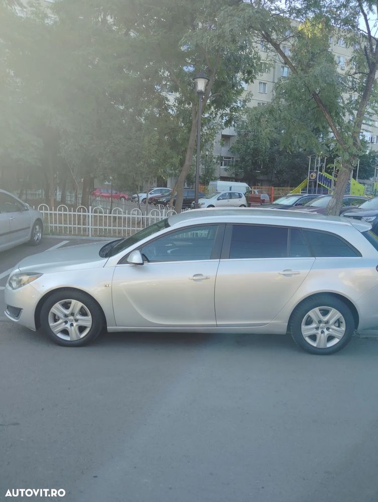 Opel Insignia - 1