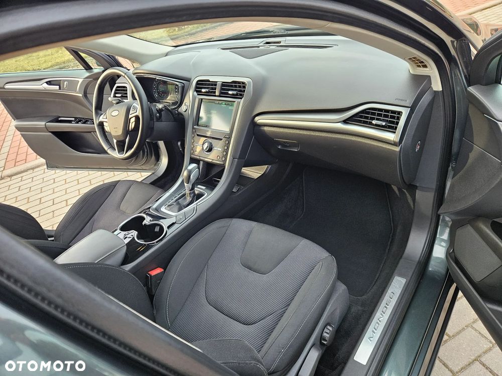 Ford Mondeo 2.0 TDCi Bi-Turbo PowerShift-Aut Titanium - 9