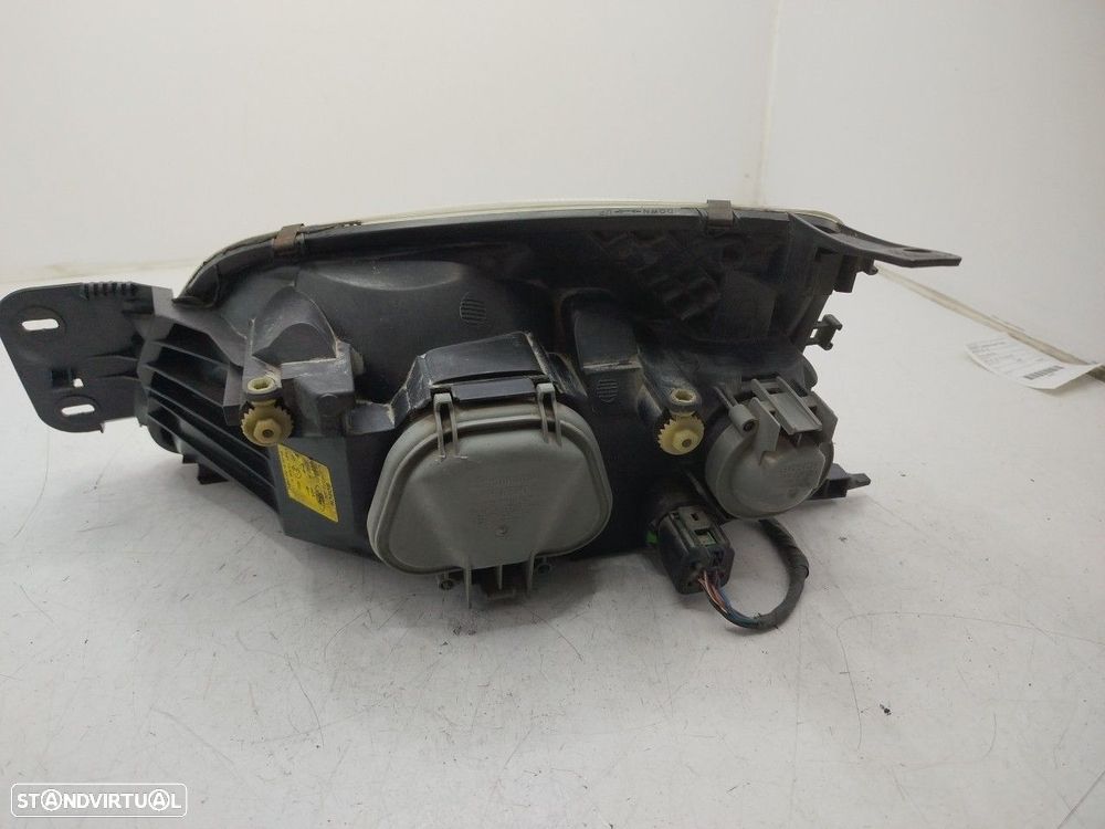 Farol/ Otica Dianteiro Dto Ford Fiesta Iv (Ja_, Jb_) - 4