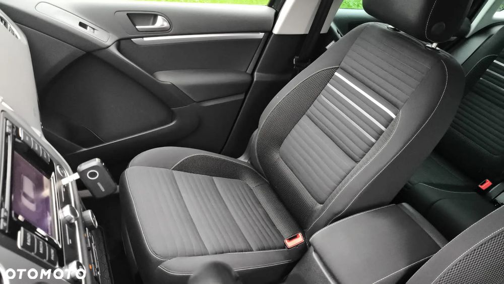 Volkswagen Tiguan 2.0 TDI DPF BlueMotion Technology Cup Sport & Style - 19