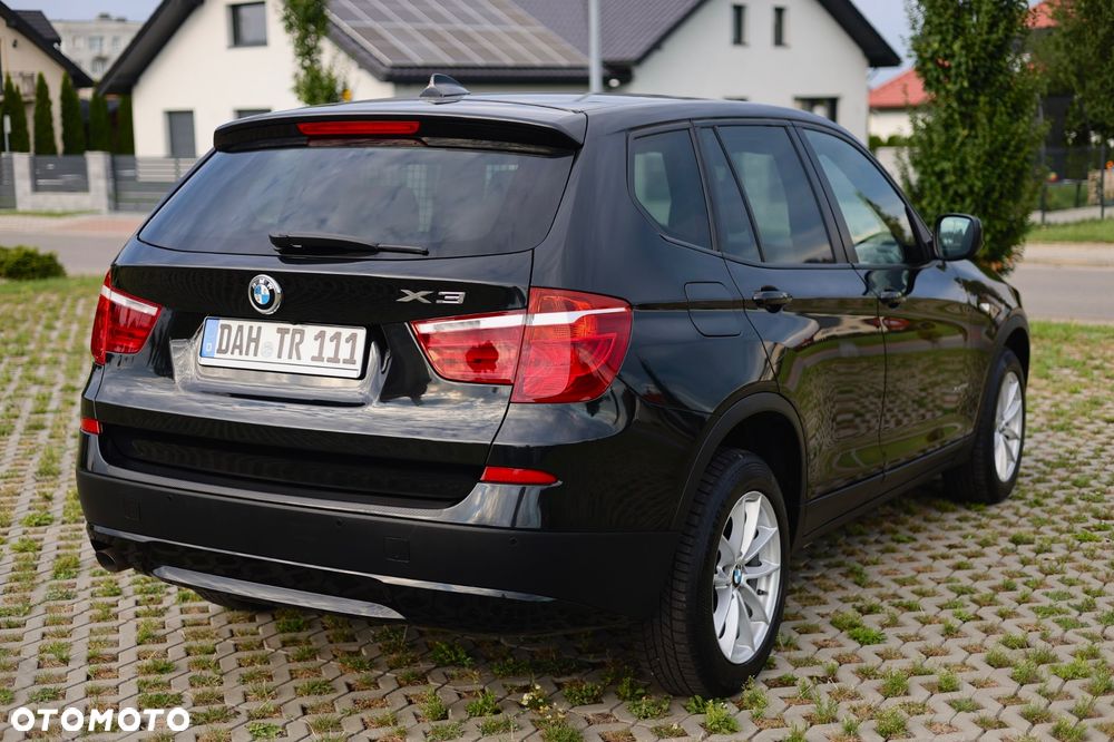 BMW X3 xDrive20d - 16