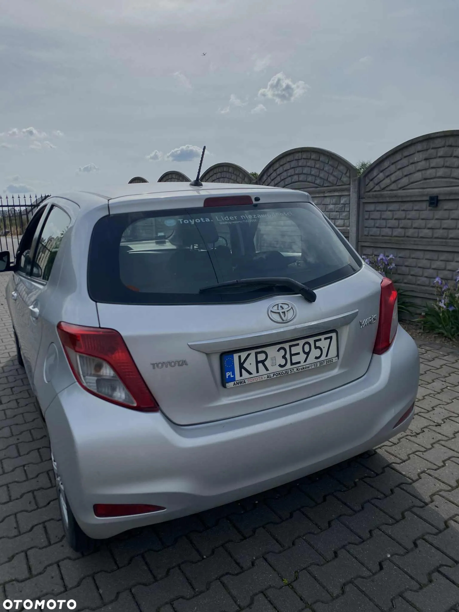 Toyota Yaris - 2