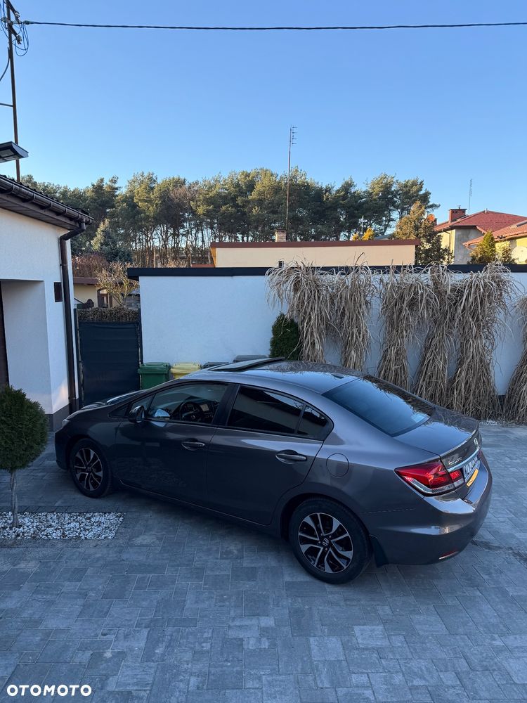 Honda Civic 1.8i-VTEC Automatik Executive - 25