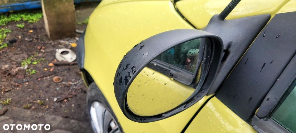 LUSTERKO PRAWE Renault Twingo 1999