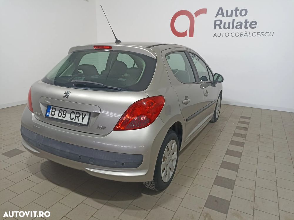 Peugeot 207 1.4E 16V Trendy - 4