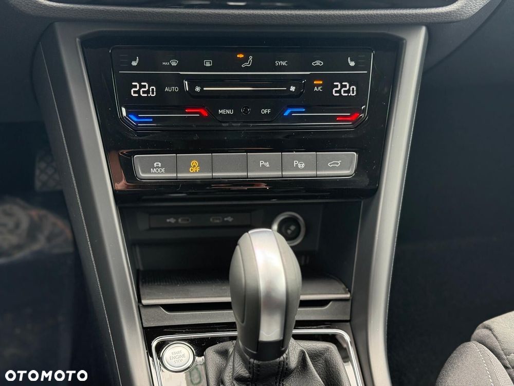 Volkswagen Touran 1.5 TSI EVO Highline DSG - 17