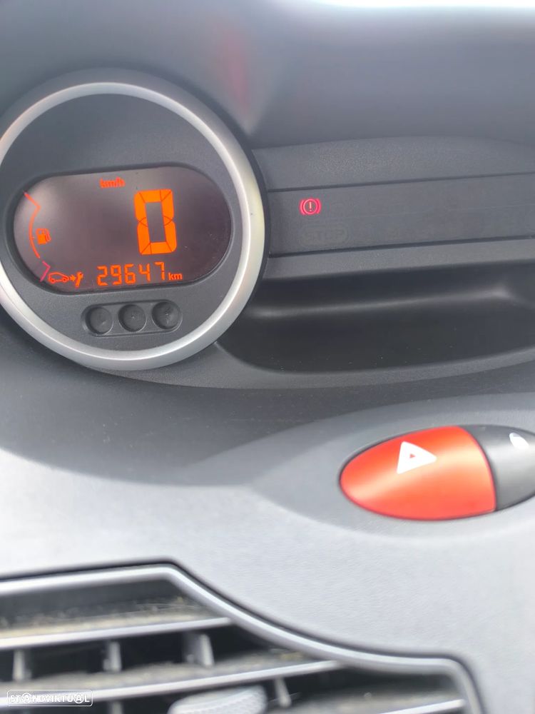 Renault Twingo 1.2 16V City - 11