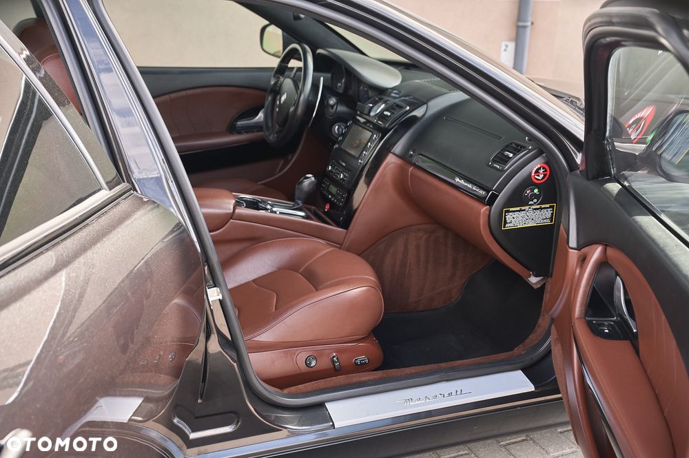 Maserati Quattroporte Sport GT S Automatic - 26