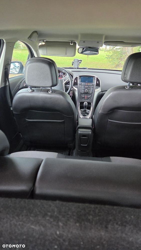 Opel Astra - 11