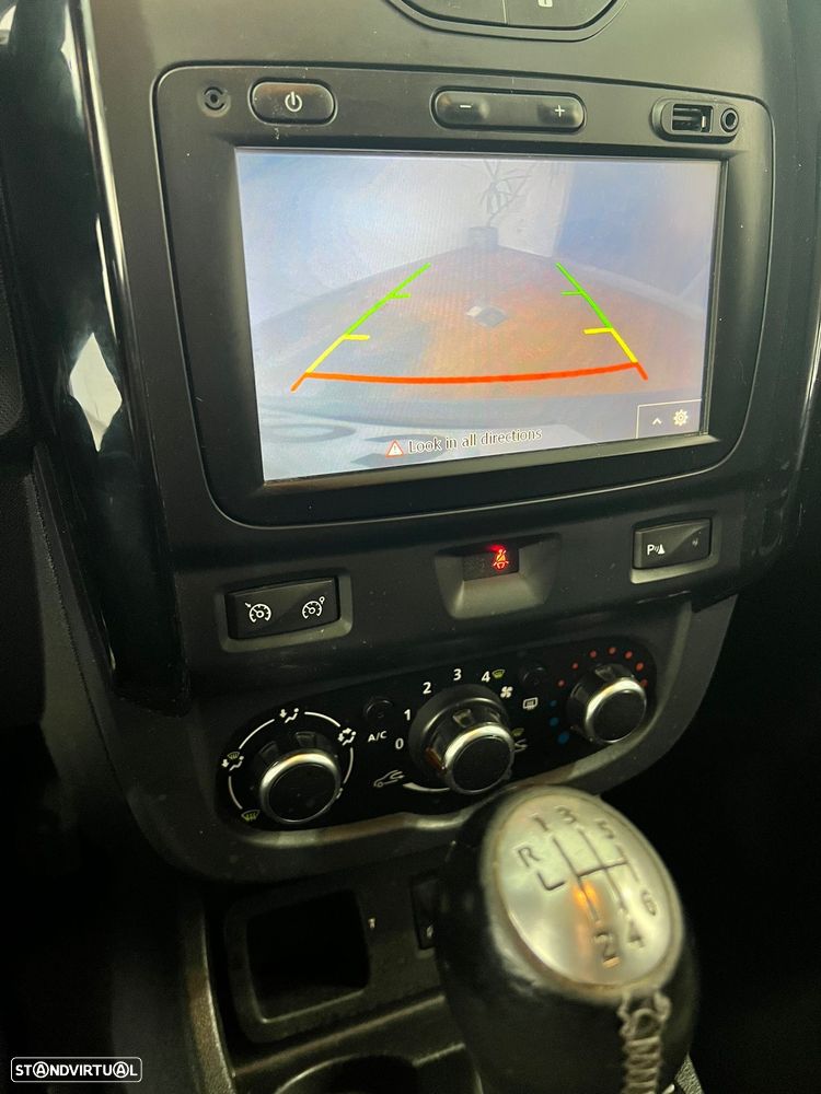 Dacia Duster 1.2 TCe SL Explorer - 7