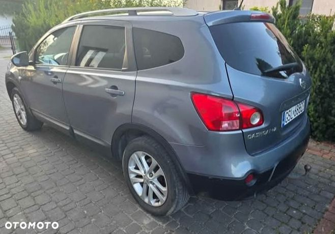 Nissan Qashqai+2 - 1