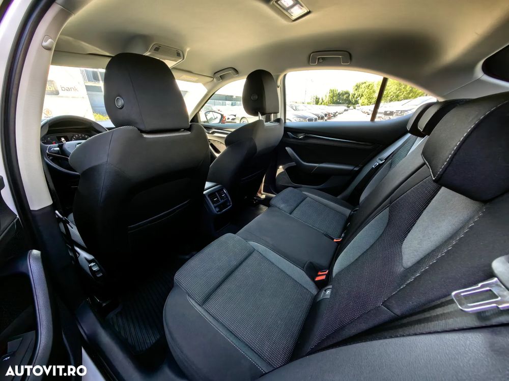 Skoda Octavia 1.0 TSI Ambition - 16