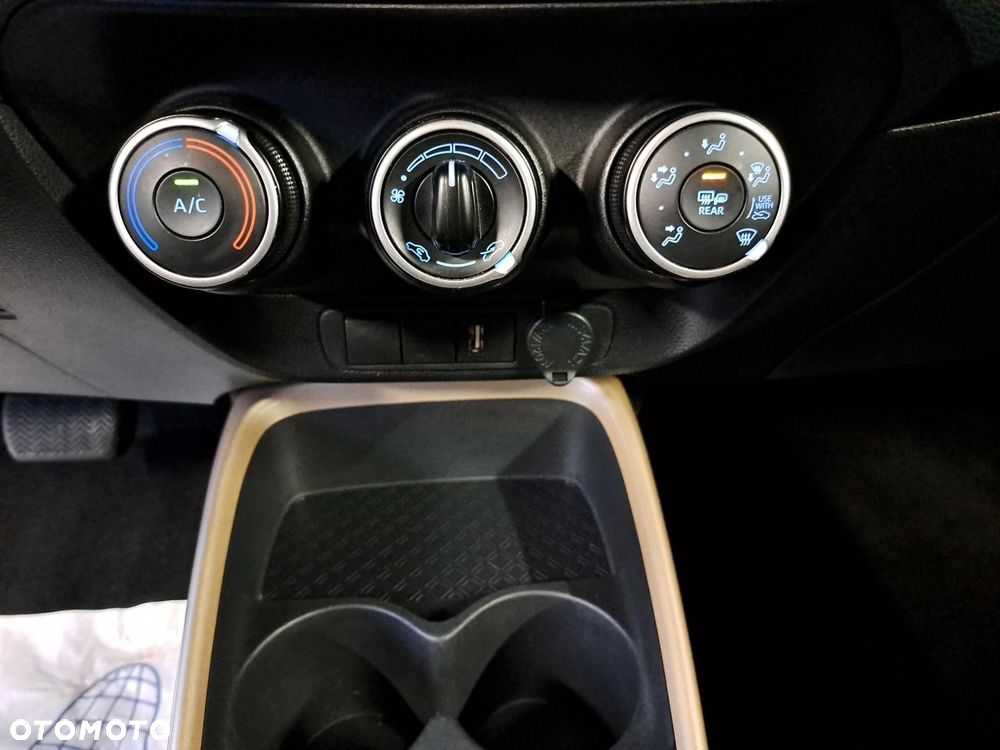 Toyota Aygo X 1.0 VVT-i Style CVT - 21