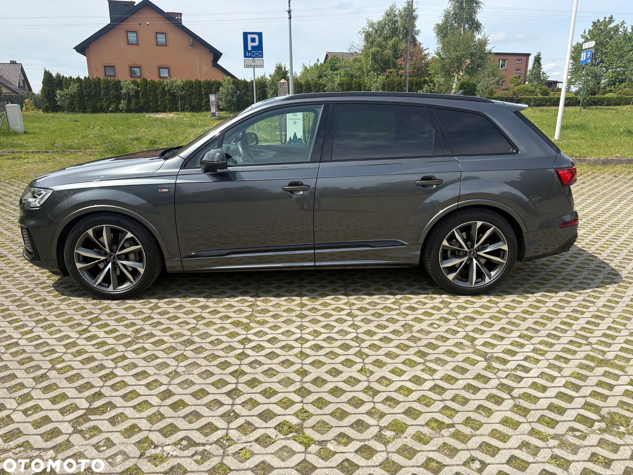 Audi Q7 - 9