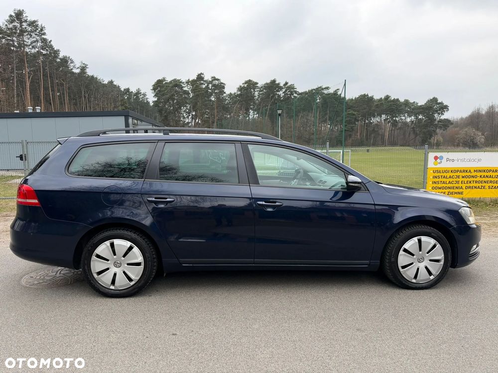 Volkswagen Passat - 10