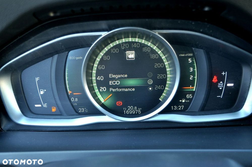 Volvo S60 - 30