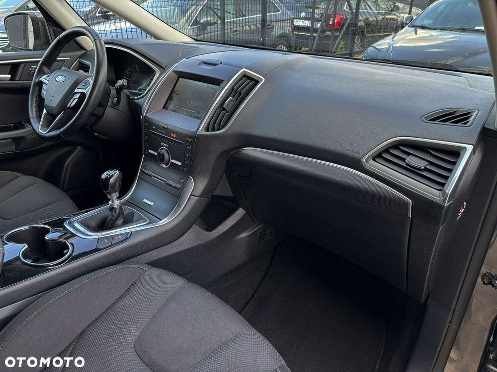Ford S-Max 2.0 TDCi Titanium - 24