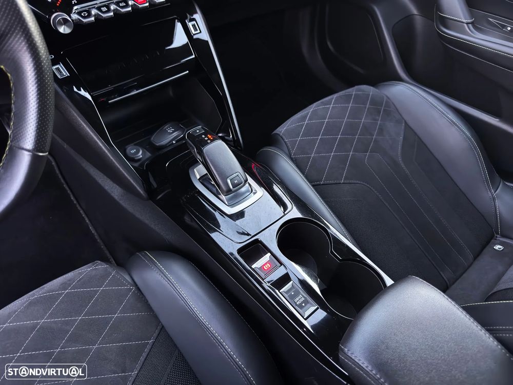 Peugeot 2008 1.2 PureTech GT Pack EAT8 - 39