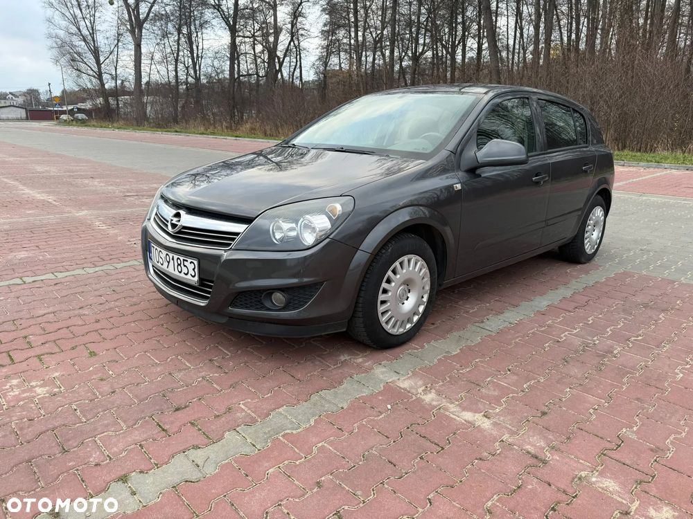 Opel Astra 1.7 CDTI DPF Active - 8