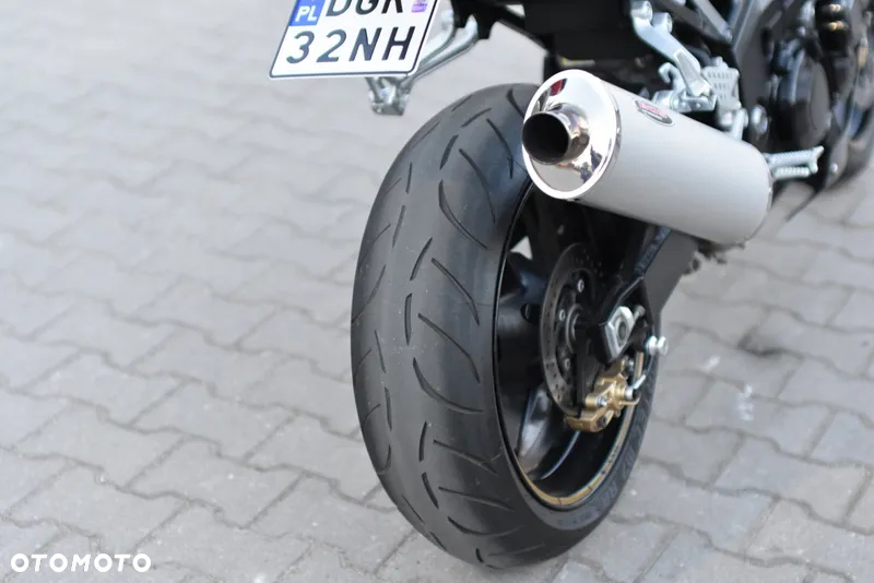 Suzuki GSX-R - 13