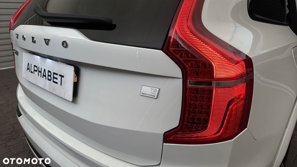 Volvo XC 90 T8 AWD Plug-In Hybrid R-Design 7os - 33