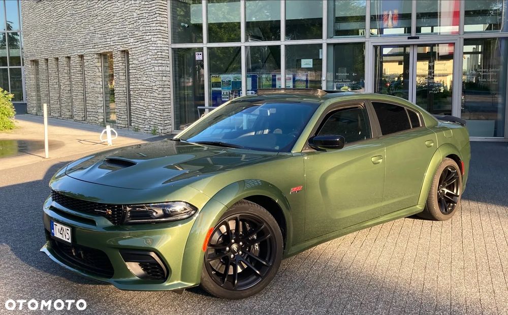 Dodge Charger 6.4 Scat Pack Widebody - 2