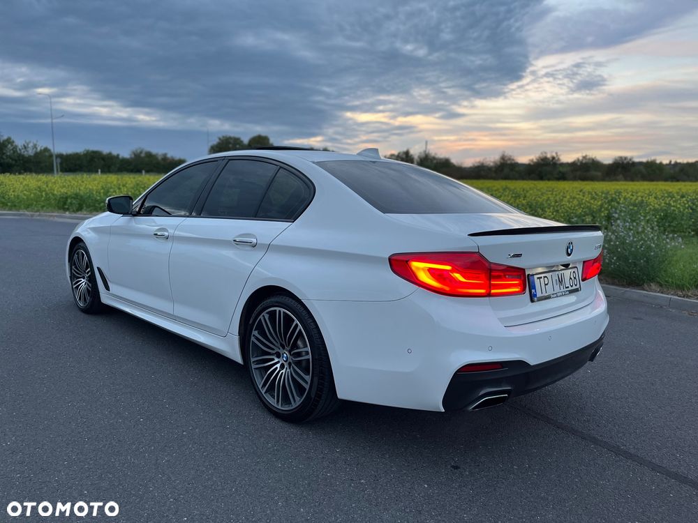 BMW Seria 5 530i xDrive M Sport sport - 7
