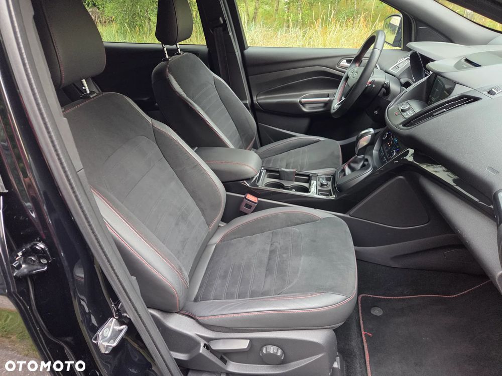 Ford Kuga 2.0 TDCi 4x4 ST-Line - 20