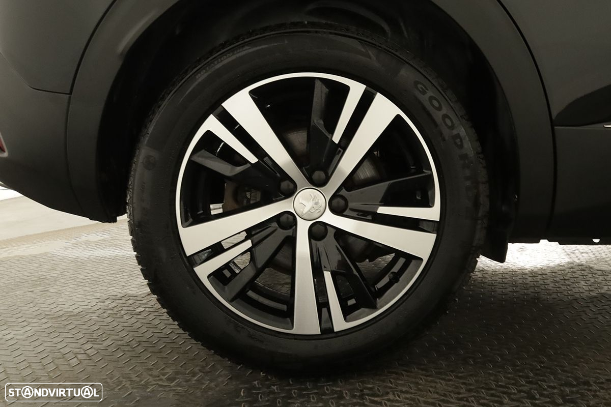 Peugeot 3008 1.2 PureTech GT EAT8 - 4