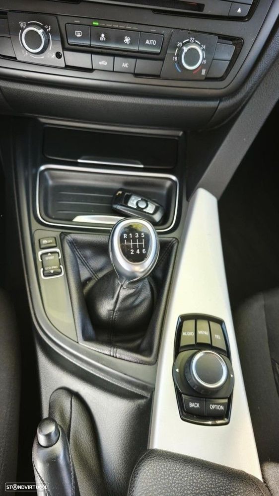 BMW 318 d Line Modern - 12