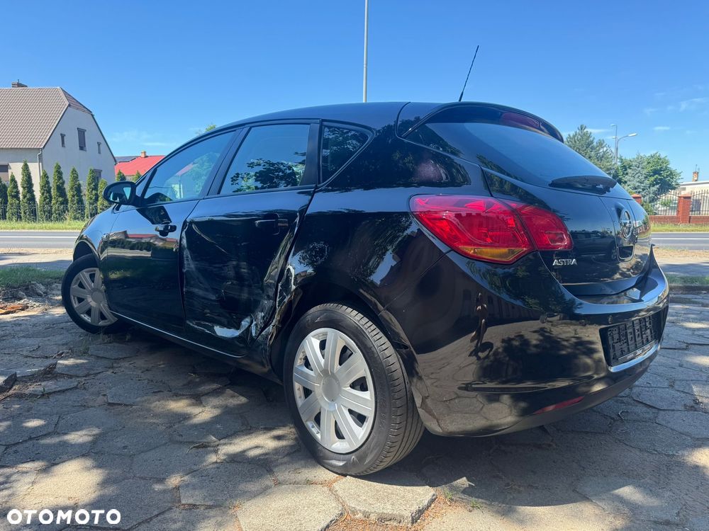 Opel Astra 1.6 ENERGY - 5
