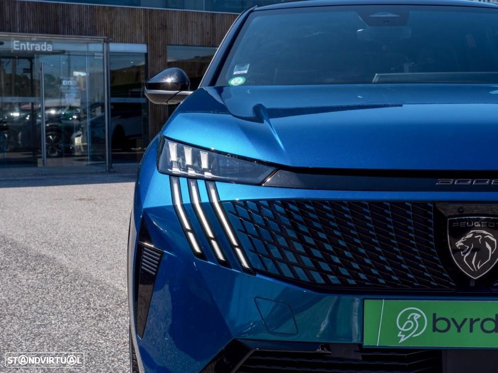 Peugeot e-3008 73 kWh GT — fotografia 5