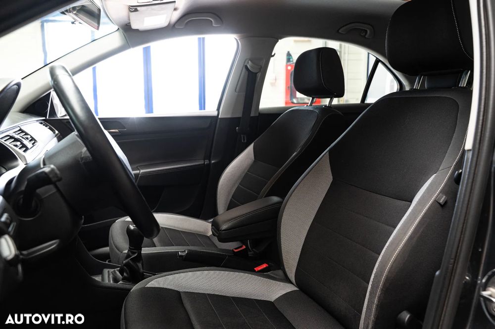 Skoda RAPID 1.2 TSI (Green tec) Active - 6