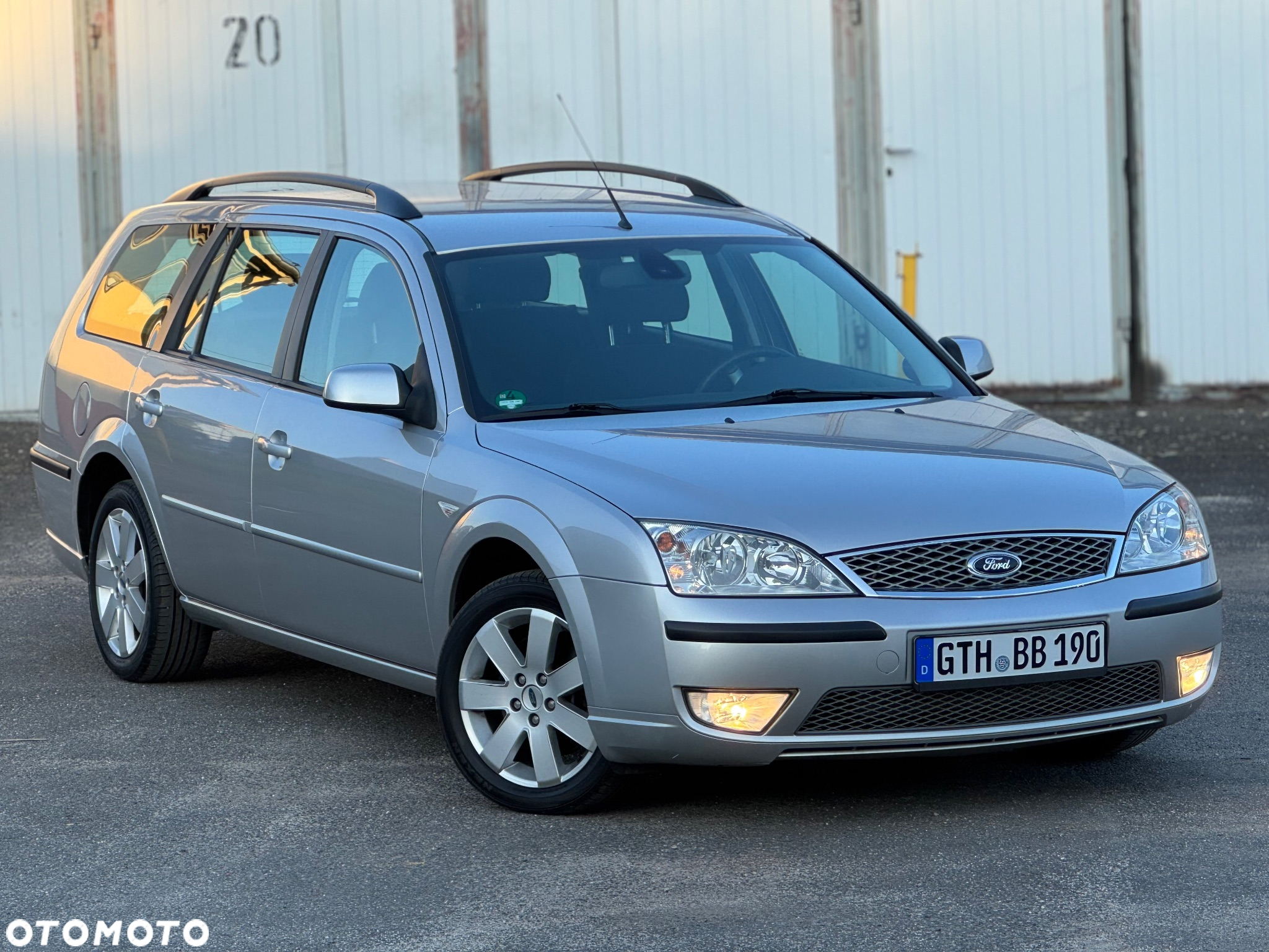 Ford Mondeo 1.8 Silver X - 3
