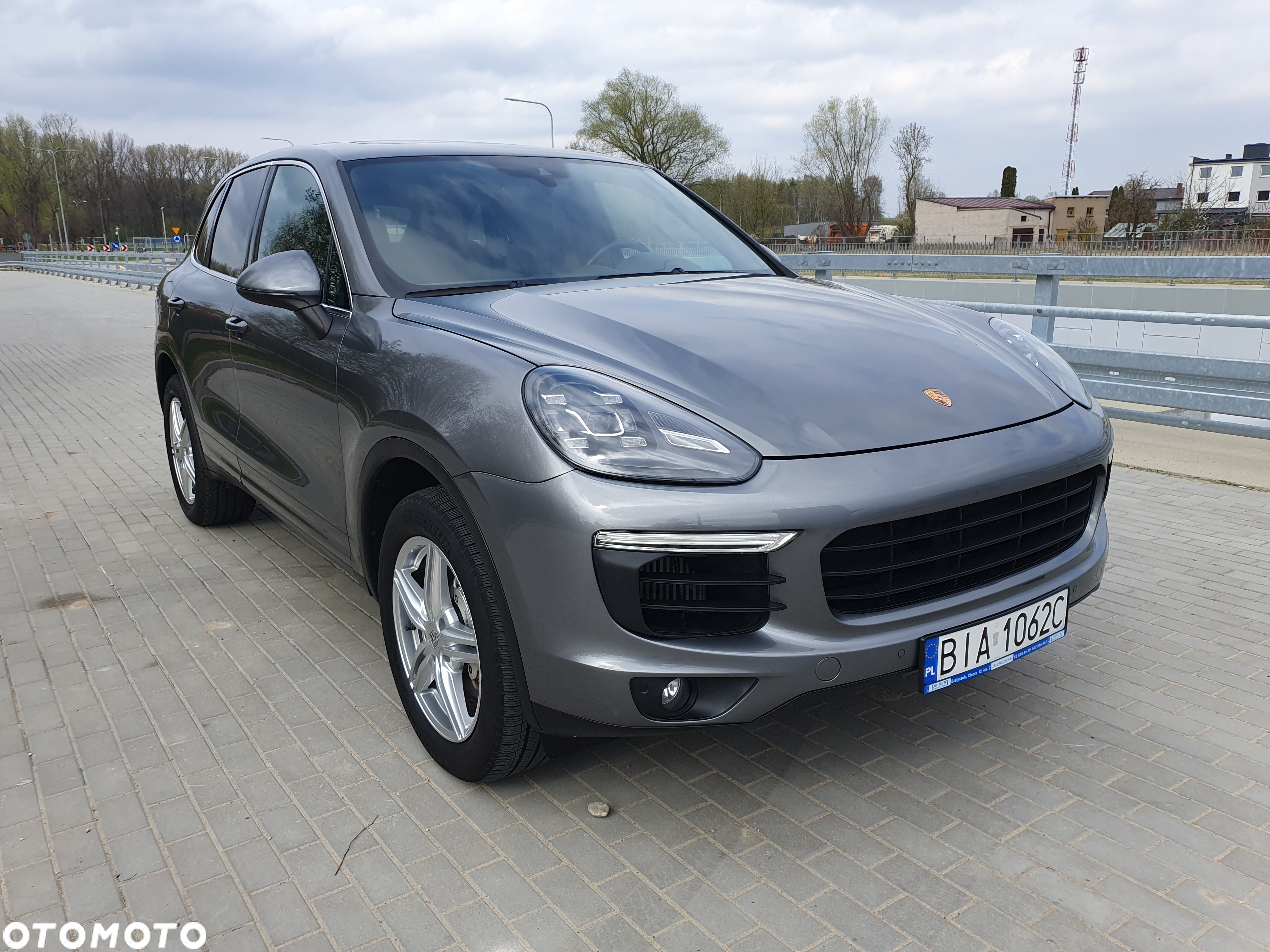 Porsche Cayenne S - 15