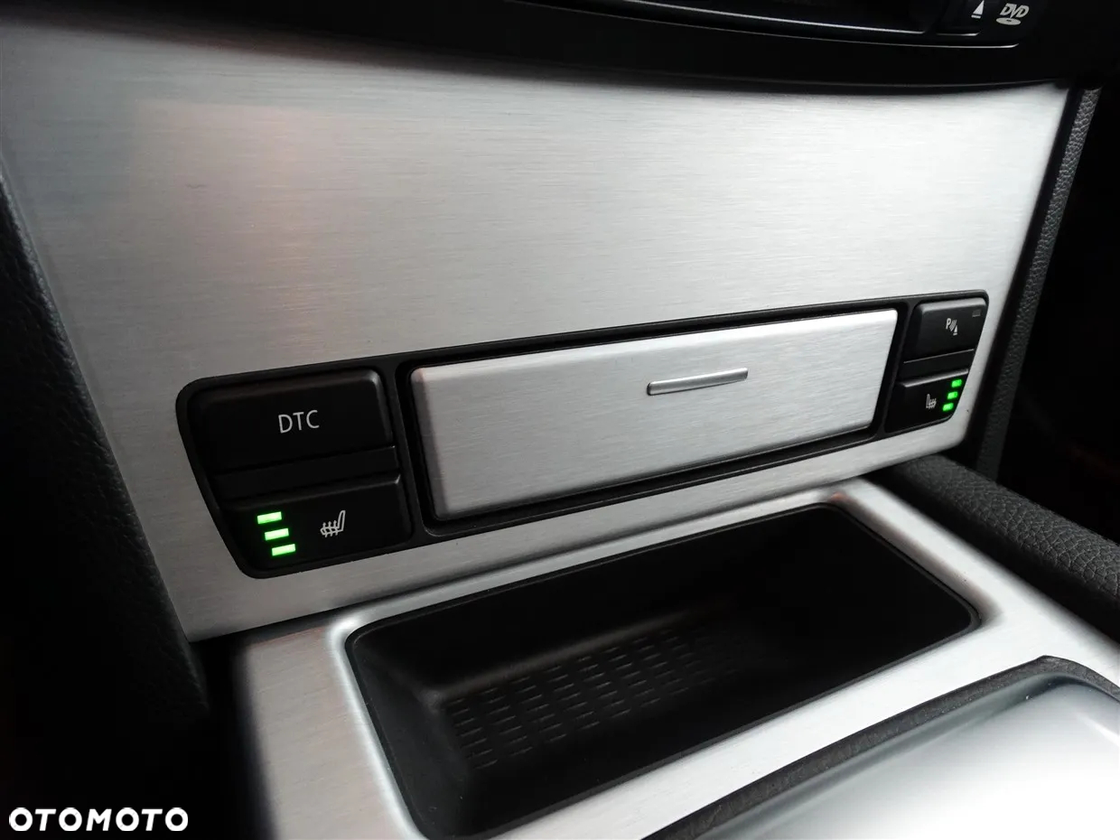 BMW Seria 5 530i - 29