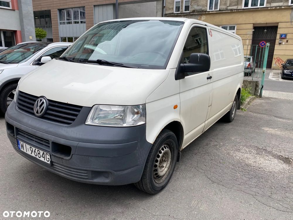 Volkswagen Transporter - 1
