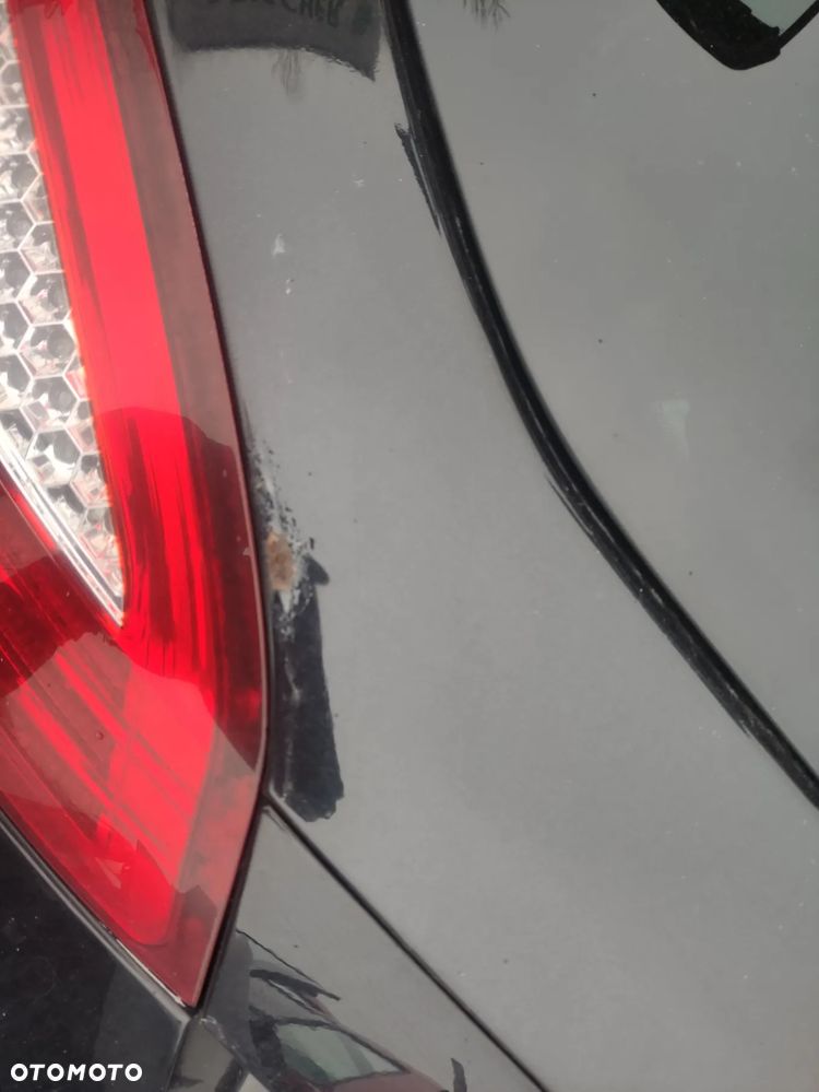 Ford Mondeo MK4 kombi klapa tylna G6