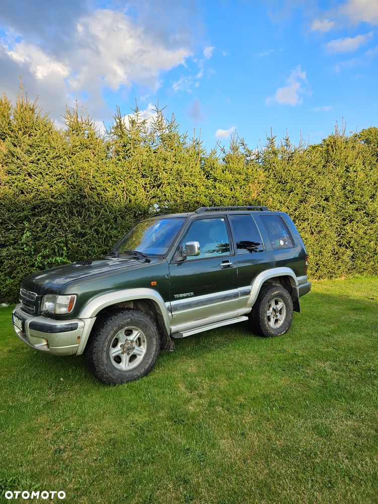 Isuzu Trooper - 11