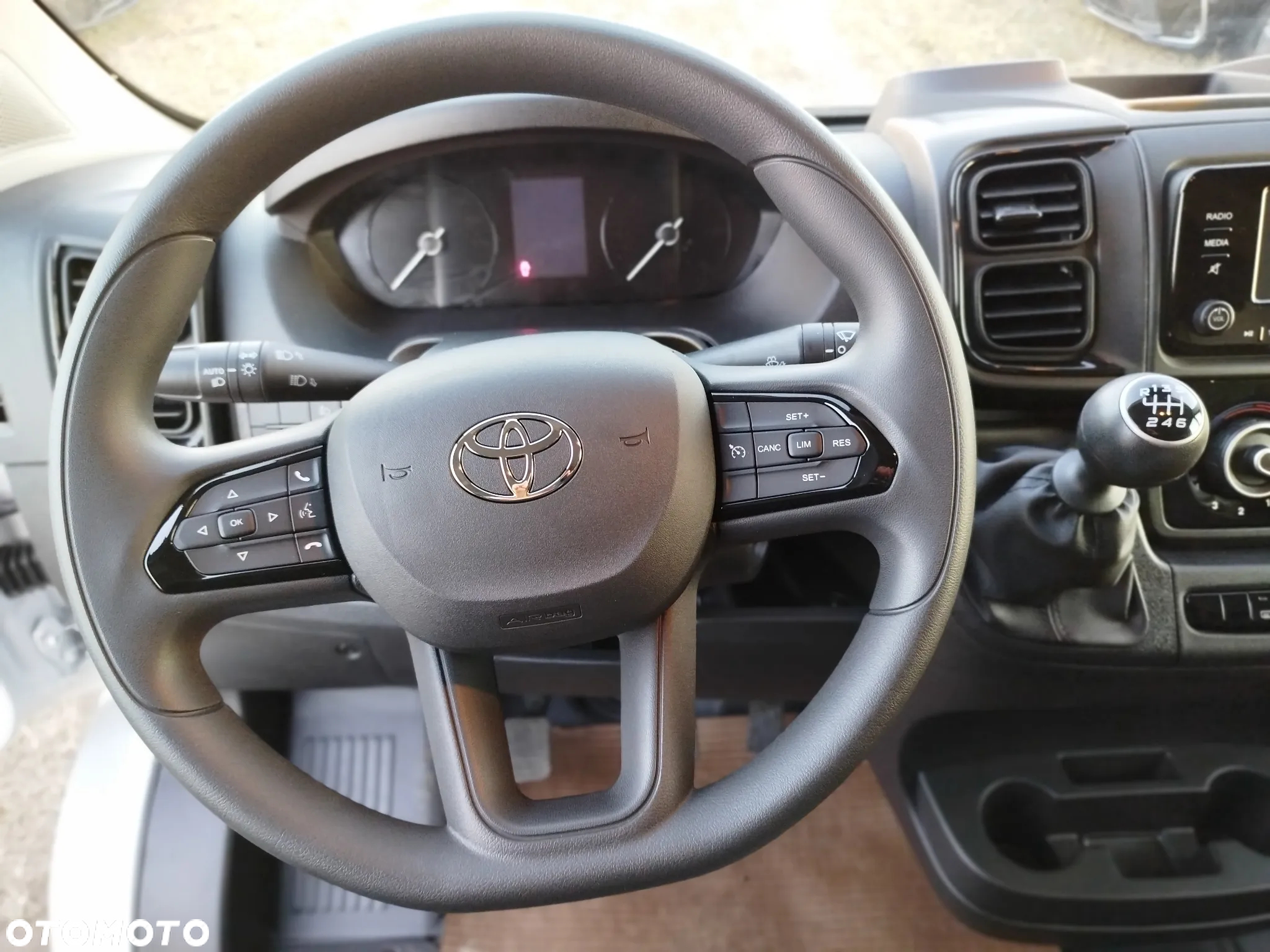 Toyota Proace MAX L2H2 140KM 6 M/T - 9