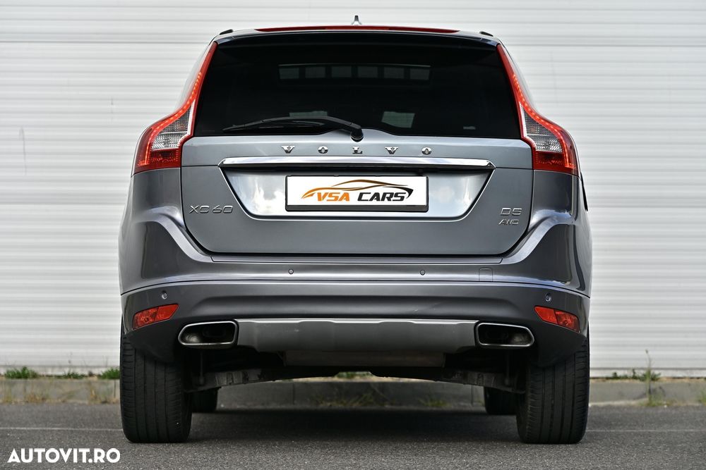 Volvo XC 60 D5 AWD Summum - 8