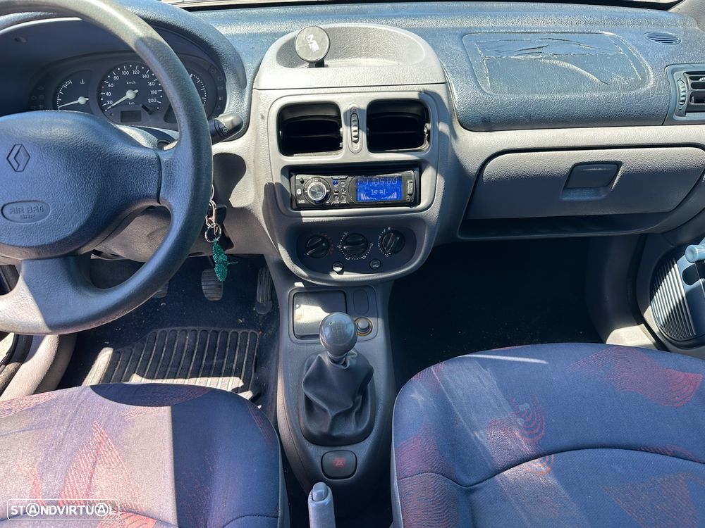 Renault Clio 1.2 - 4