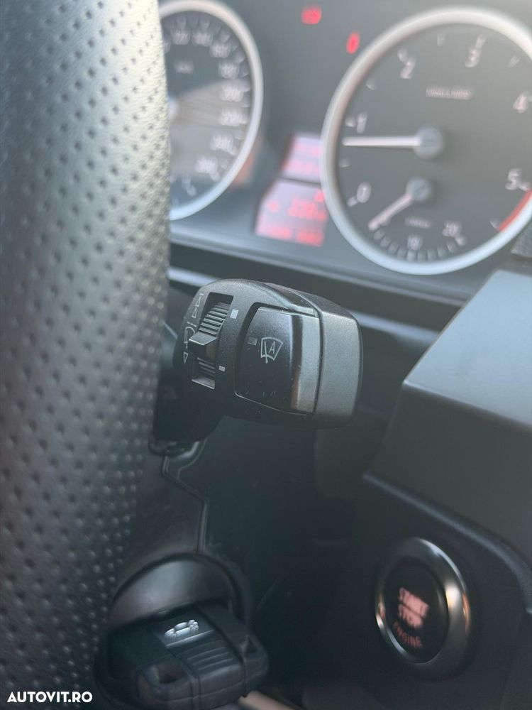 BMW Seria 5 520d - 15
