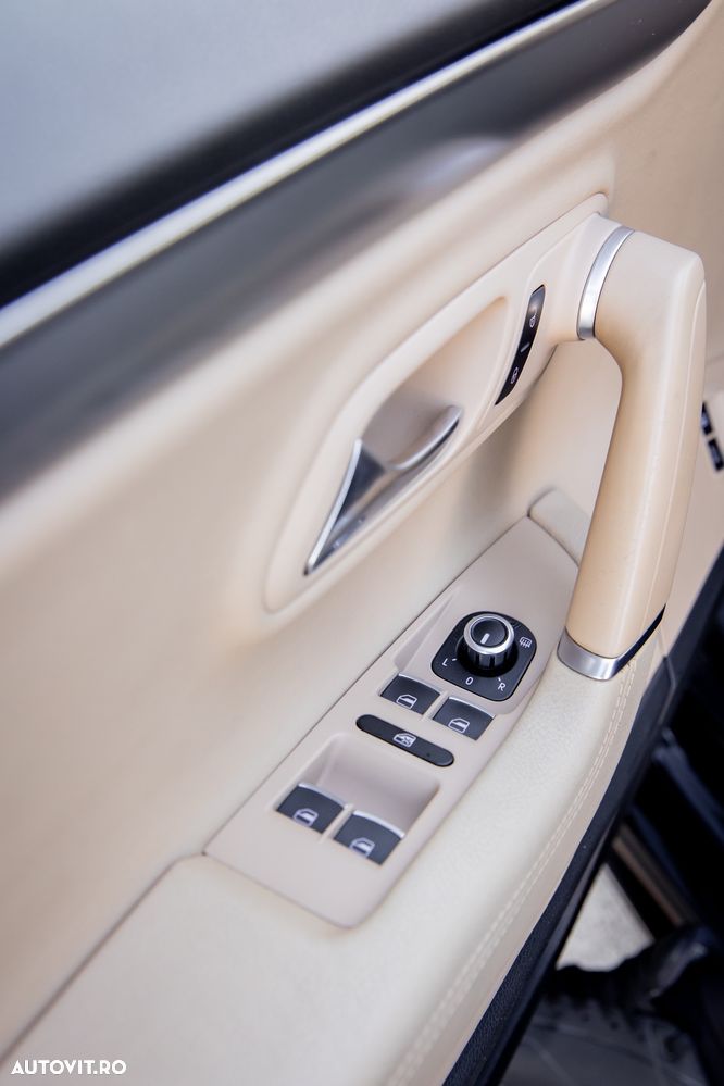Volkswagen Passat CC - 28