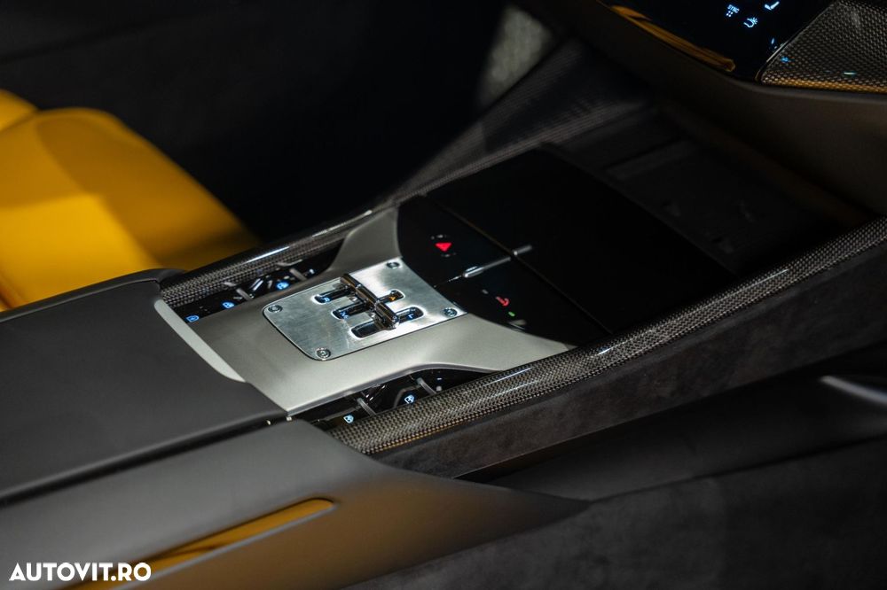 Ferrari Purosangue - 11