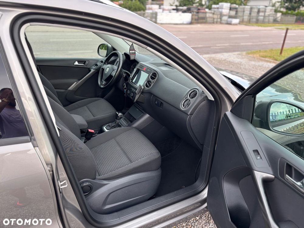 Volkswagen Tiguan - 9