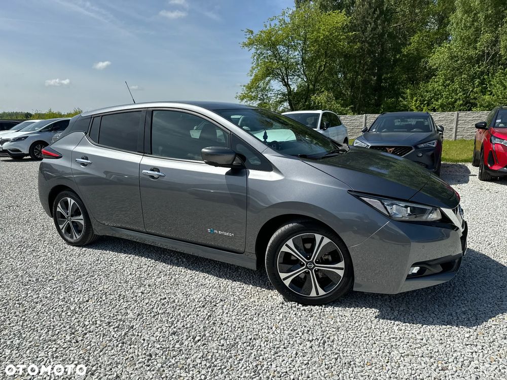 Nissan Leaf 40 kWh TEKNA - 20